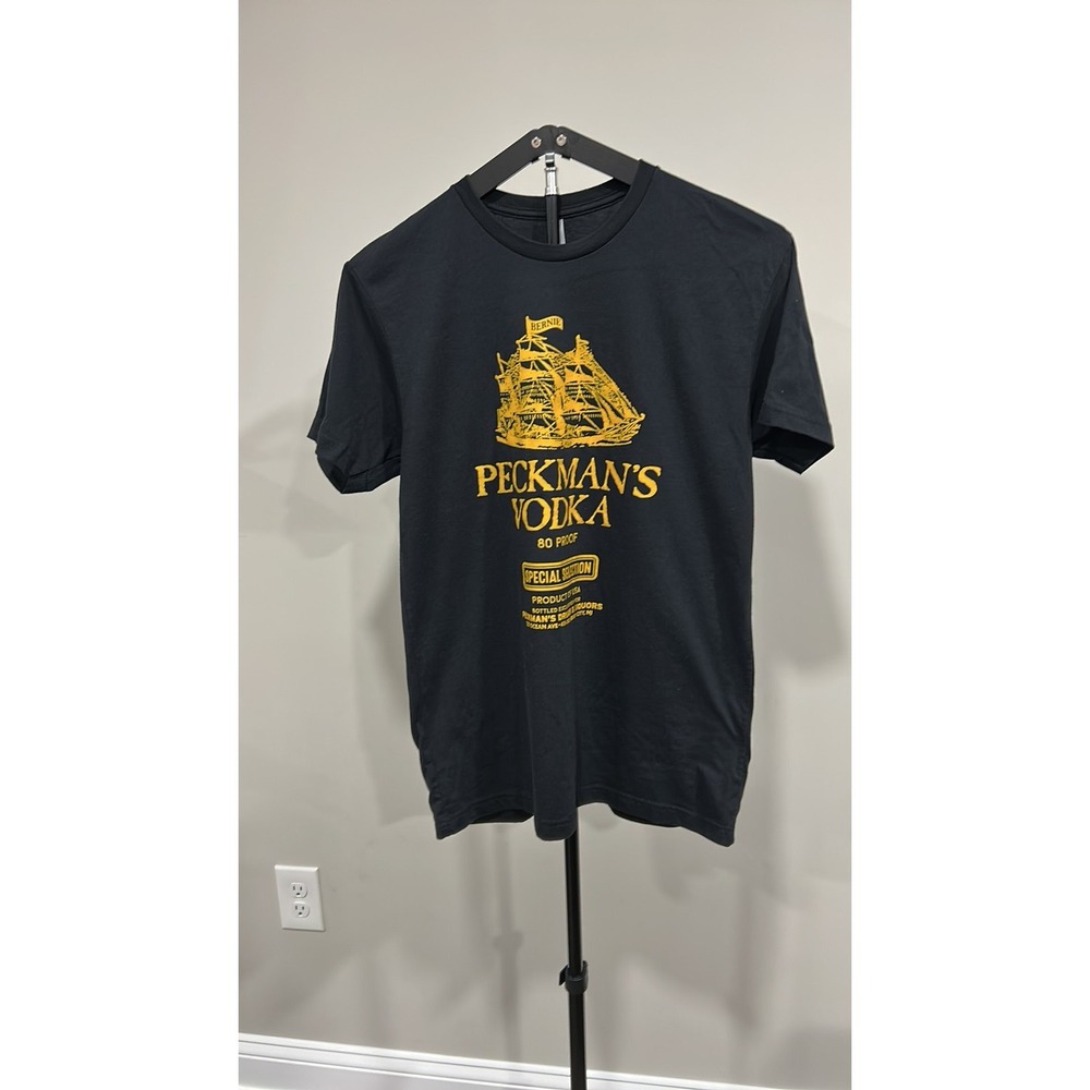 Next Level Apparel Peckmans Vodka Graphic Tee Black Ship Mens Size M - Picture 1 of 3
